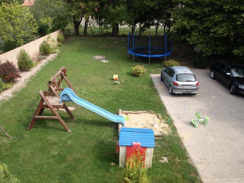 Bed and Breakfast Harsfavirag Vendeghaz Pápa Exterior foto